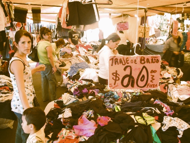 File:Tianguis Foto 2.jpg