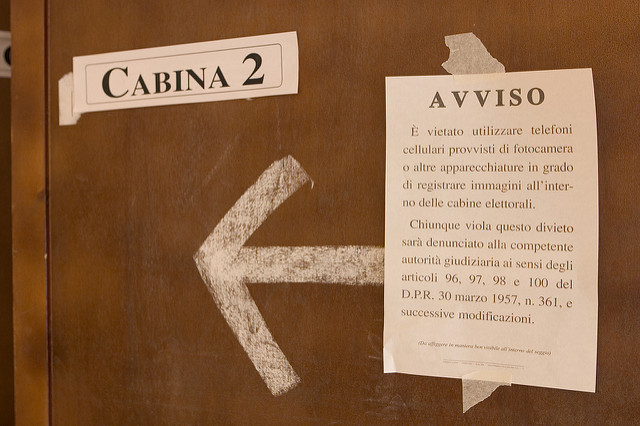 File:Voto di scambio.jpg